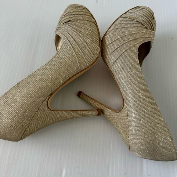 Lulu Townsend dressy metallic colored peep toe heels size 7.5 - Picture 8 of 9